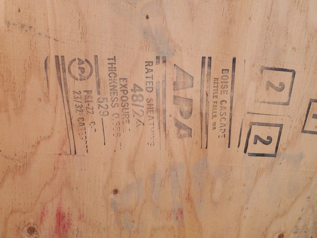 APA 5/8 Plywood 