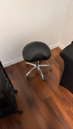 Massage/Aesthetician Chair