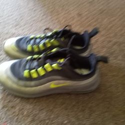 Mens Boys Womans Nike Shoes Size 6'5 $10.00 