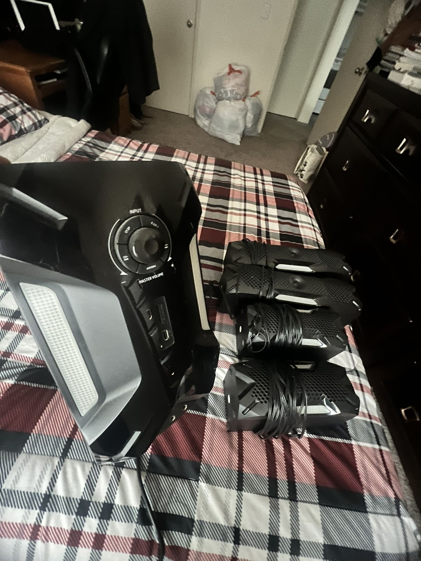 Rockville Surround Sound Speakers 