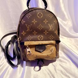 Like new mini Backpack!