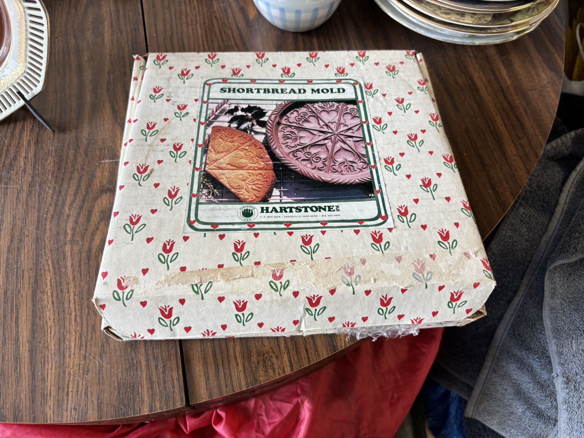 Brand New Heart Stone Pie Maker