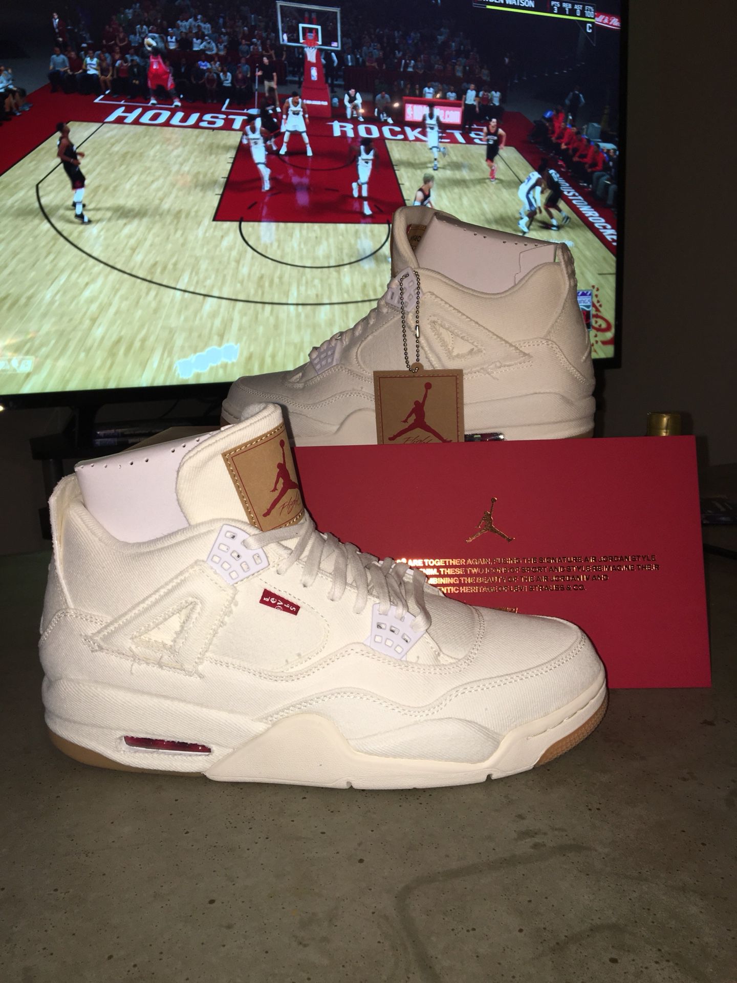 Air Jordan 4 Retro Levis white with Levi tag for Sale in Houston, TX -  OfferUp