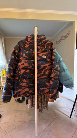 Brand New Camo North Face 600