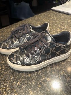 Valentino Beatrice Italian Leather Sneaker Black Silver Womens Size 6 (SS76)