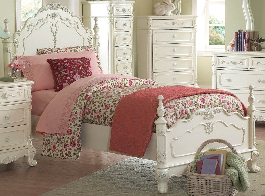 Brand new white full size sleigh bed frame