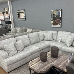 Sectional Promotional Price 🤩