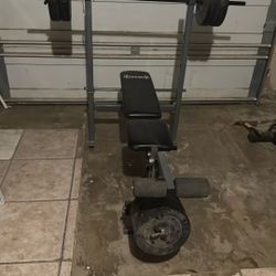 weight bench