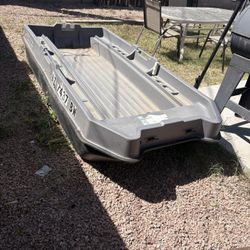 SunDolphin Trolly Boat 