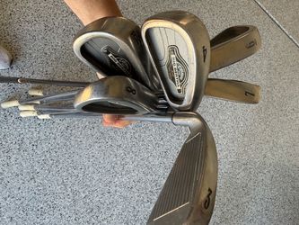 Callaway big Bertha x12 right handed golf irons set