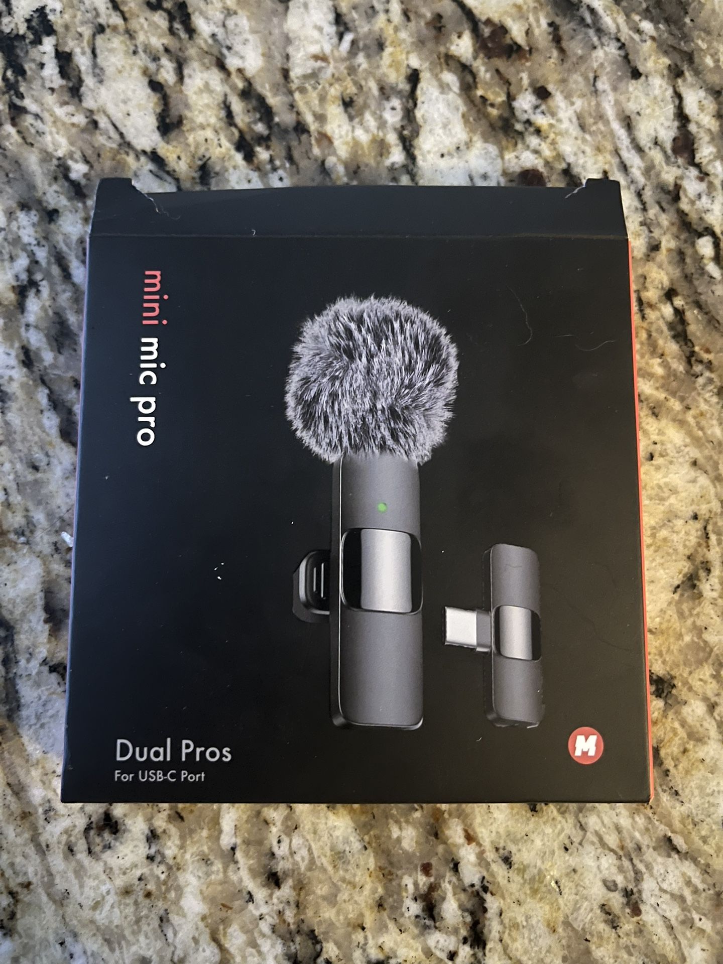 Mini Mic Pro – Professional Microphone for Content Creation 🎶