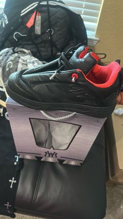 Mens shoes