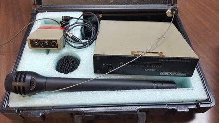 Telex Wireless Mic VHS Legal Frequency