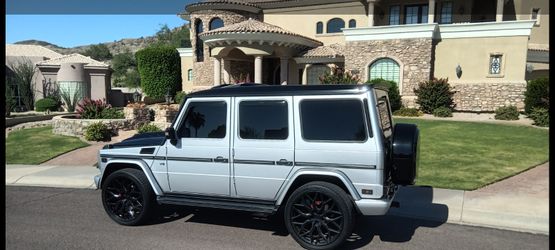 G Wagon 500 AMG With Hood Scoop 24-in Rims Sound System Custom Whip custom pieces Sun
