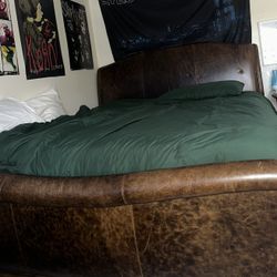 California King Leather/ Marble set 