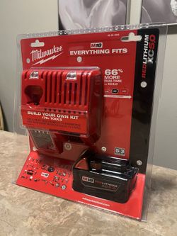 Milwaukee M18 Battery & charger Pack