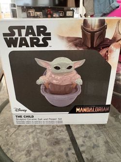 Disney Star Wars salt and pepper set