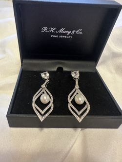 Silver Fresh Water Pearl Earrings 