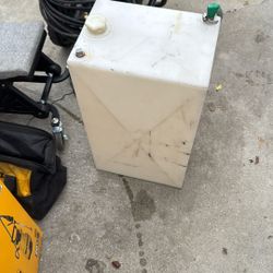 Water Tank 15 Gal