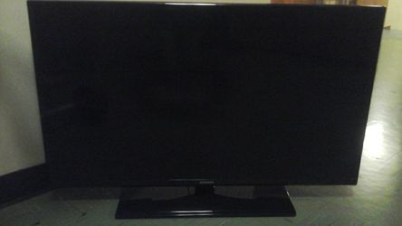 Samsung TV 40 inches LCD HDMI