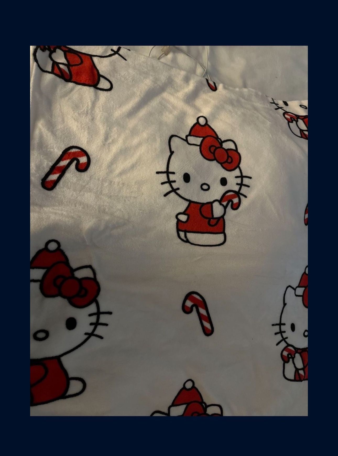 Hello kitty blanket