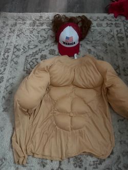 Costume