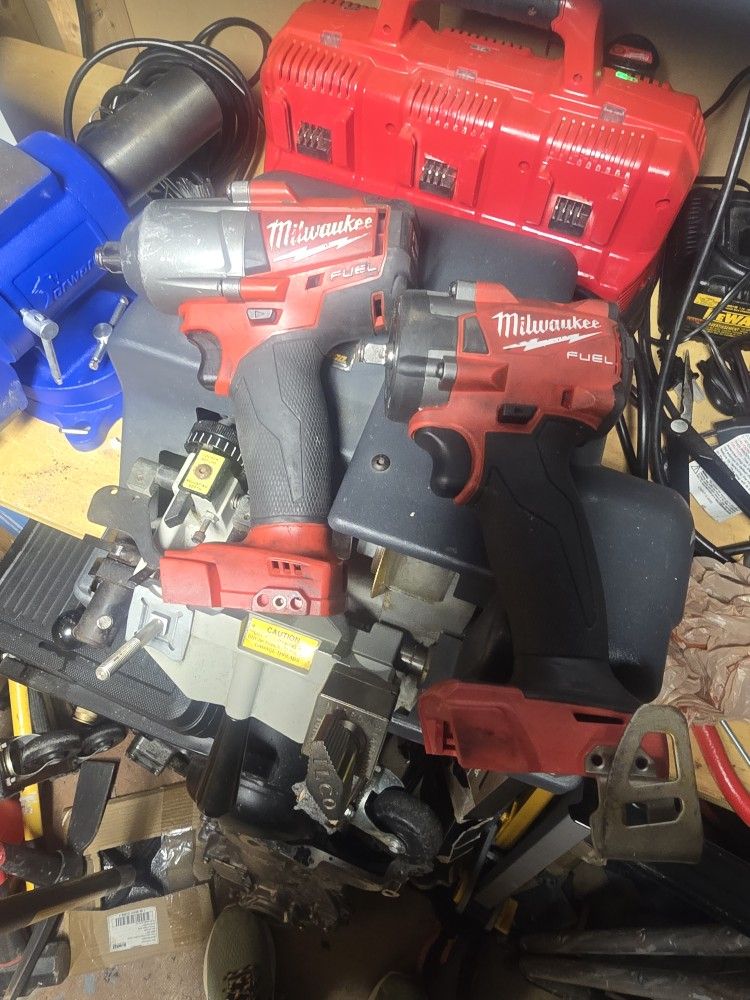 Milwaukee Impact 3/8 And 1/2