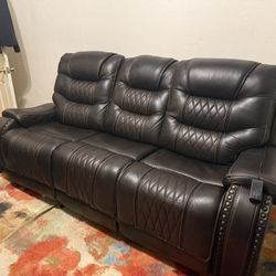 brown leather recliner couch 