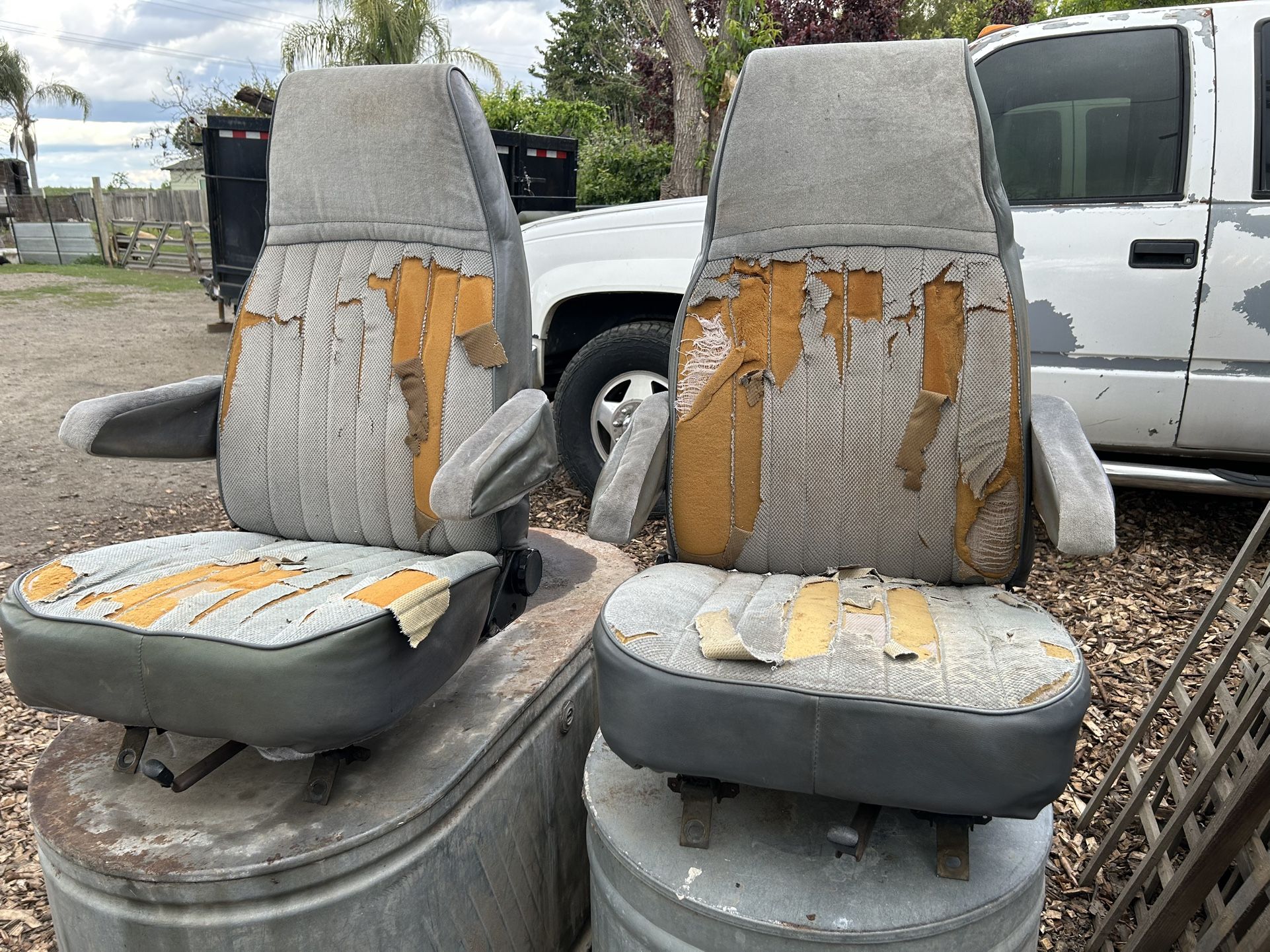 73-87 chevy gmc bucket seats