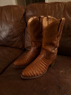Caiman alligator boots