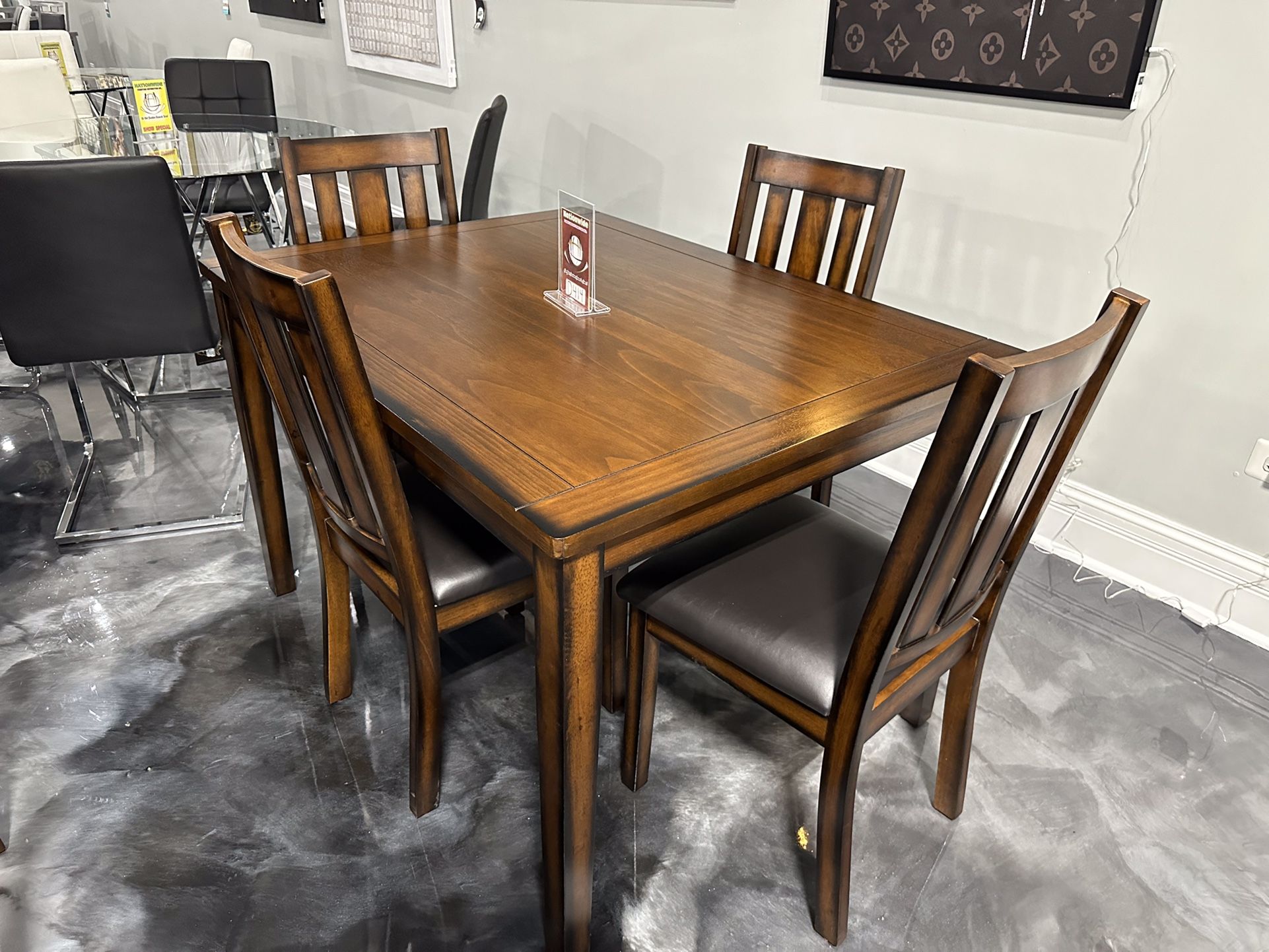 Solid Wood Table And 4 Chair