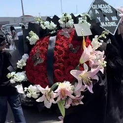 Flowers bouquets graduation