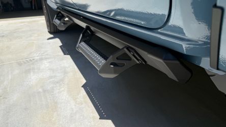 Toyota Tacoma Predator Tube Steps
