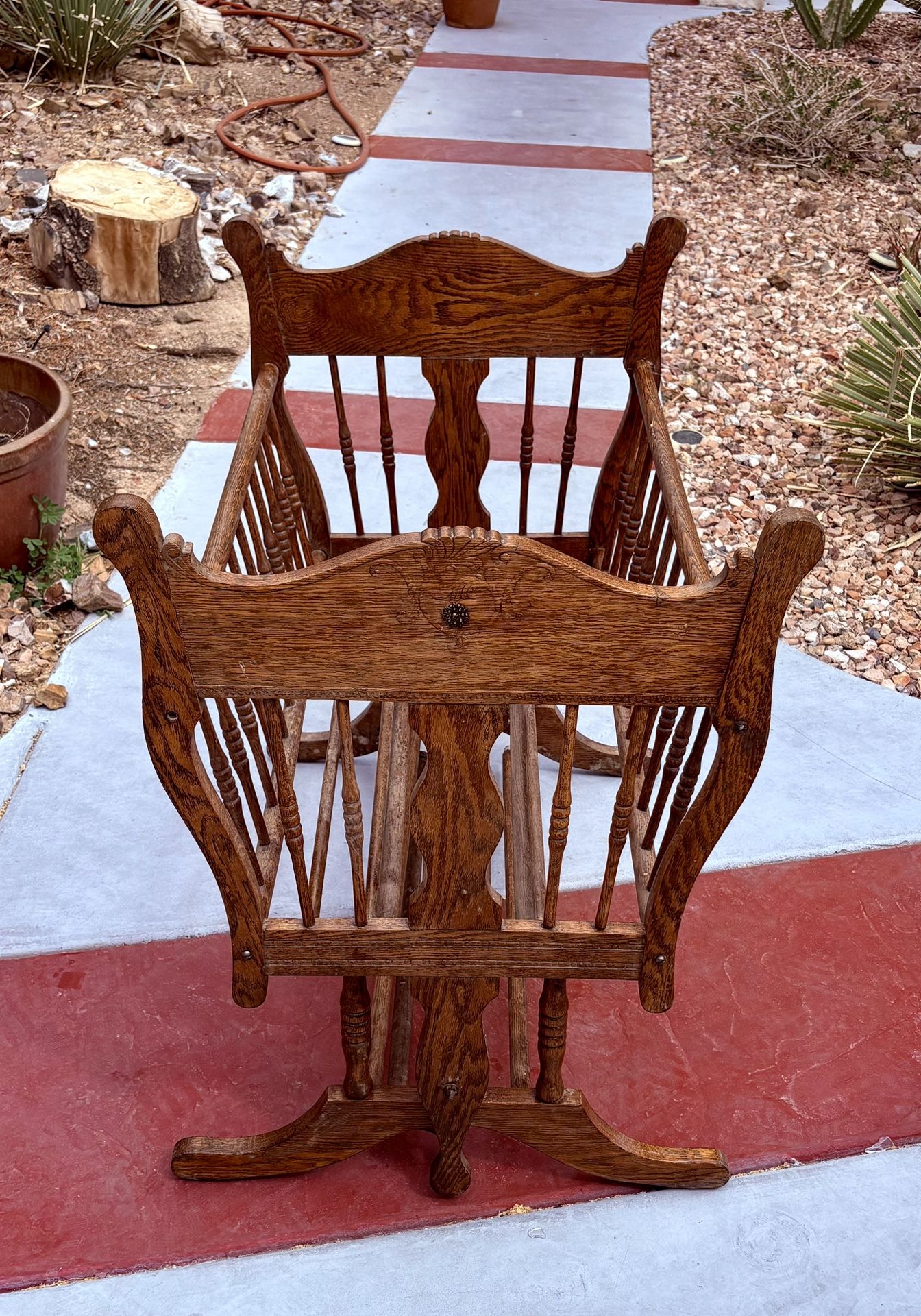 Baby cradle, rocker nearly perfect condition Antique Vintage