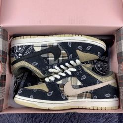 Travis Scott’s Dunks 