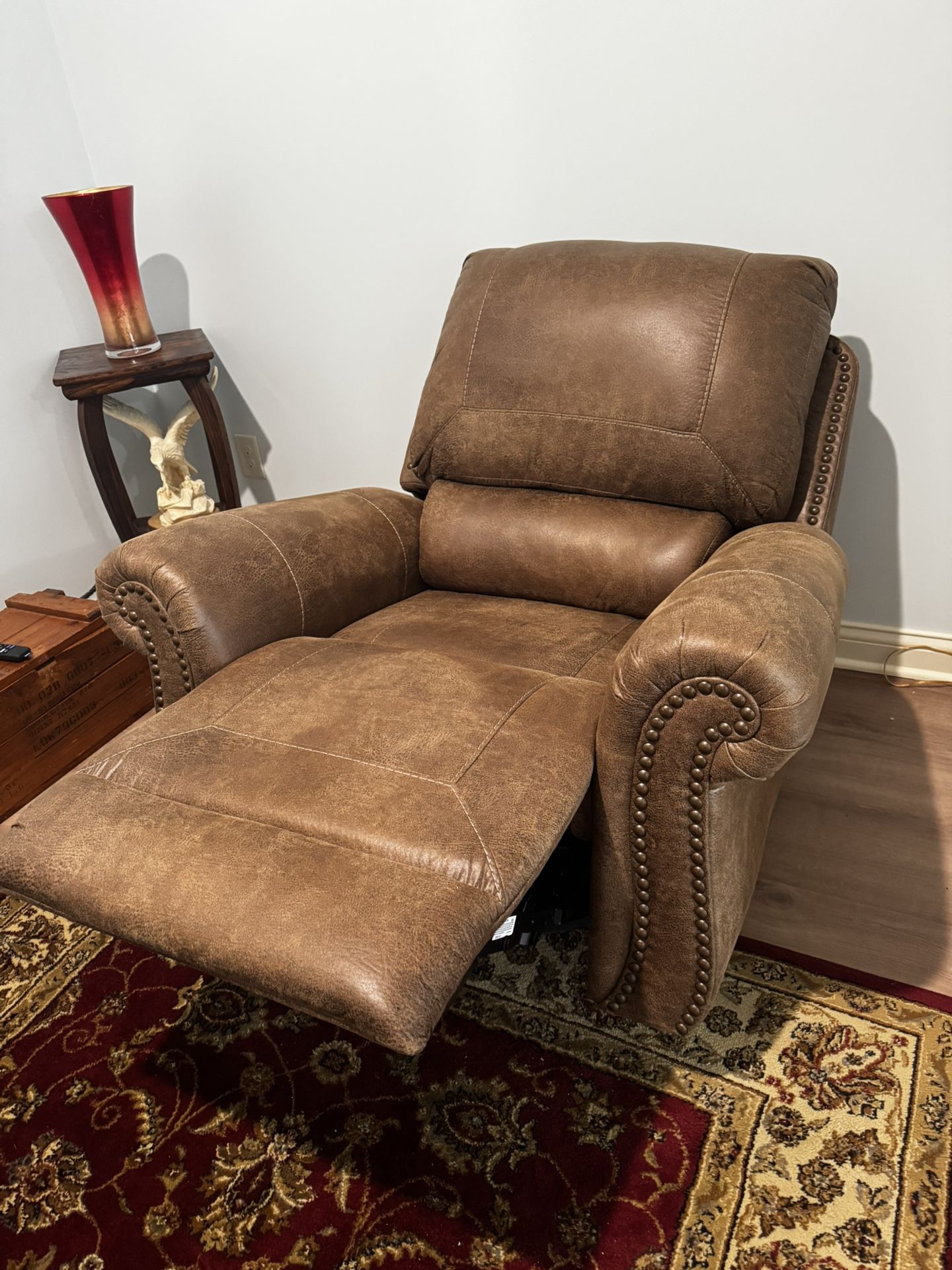 NEW Ashley Recliner Glider