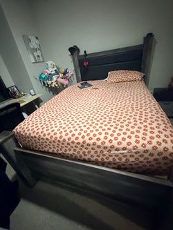 Queen Bed