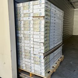 TrafficMaster Kellum Valley Oak Laminate Wood Flooring