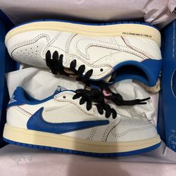 Travis Scott Jordan 1 Low 