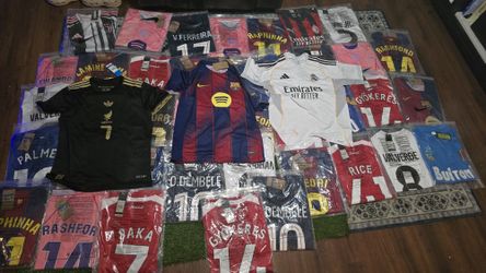 Soccer jerseys are different Sizes And Teams
