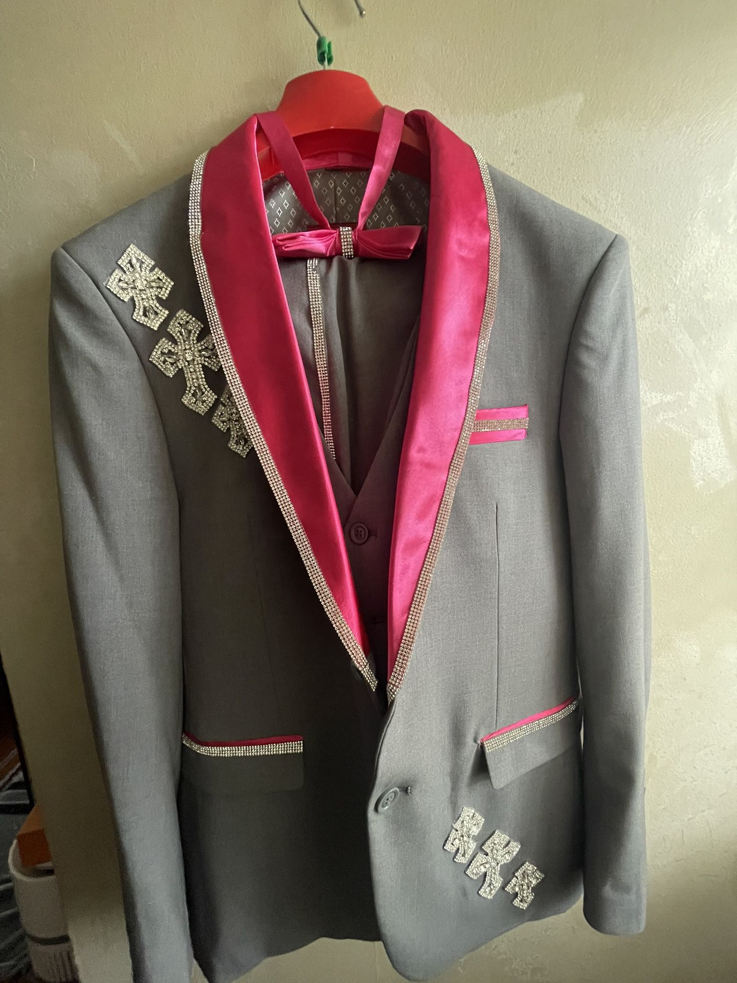Men’s Suit(Pink & Silver)