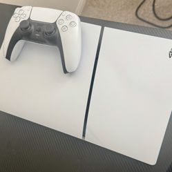 PS5 Digital Edition (Slim)