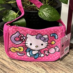 Hello Kitty $10