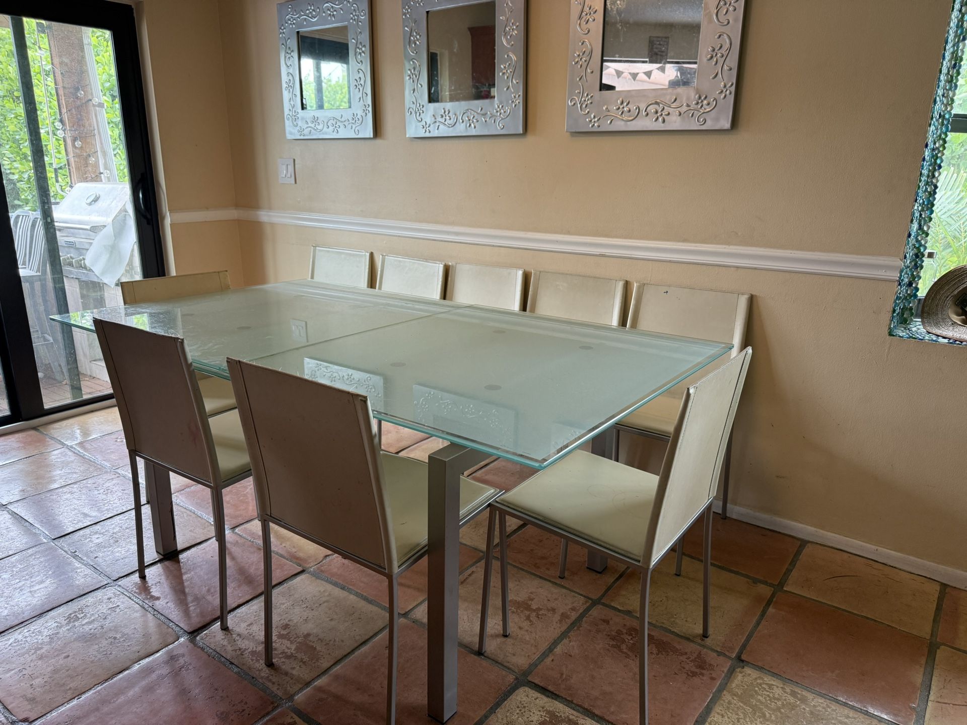 Glass Dining room Table Seats 10