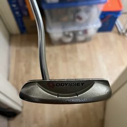 Odyssey putter, golf clubs. Golf putter, Taylormade, Titleist