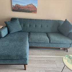 Chaise Sectional