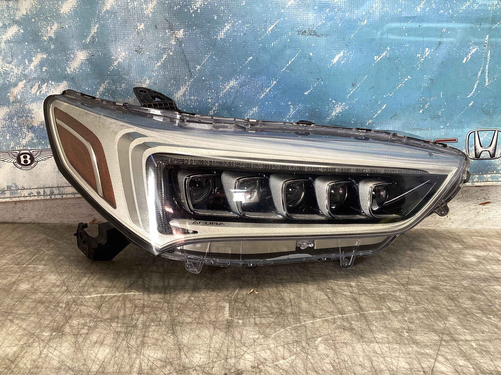 2018 2020 ACURA TLX RIGHT SIDE LED HEADLIGHT OEM