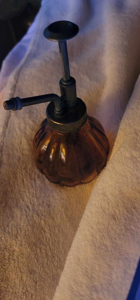 Vintage Amber Glass Pump Spray Leaf Mister