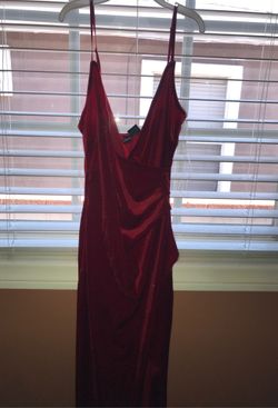 Windsor velvet red dress