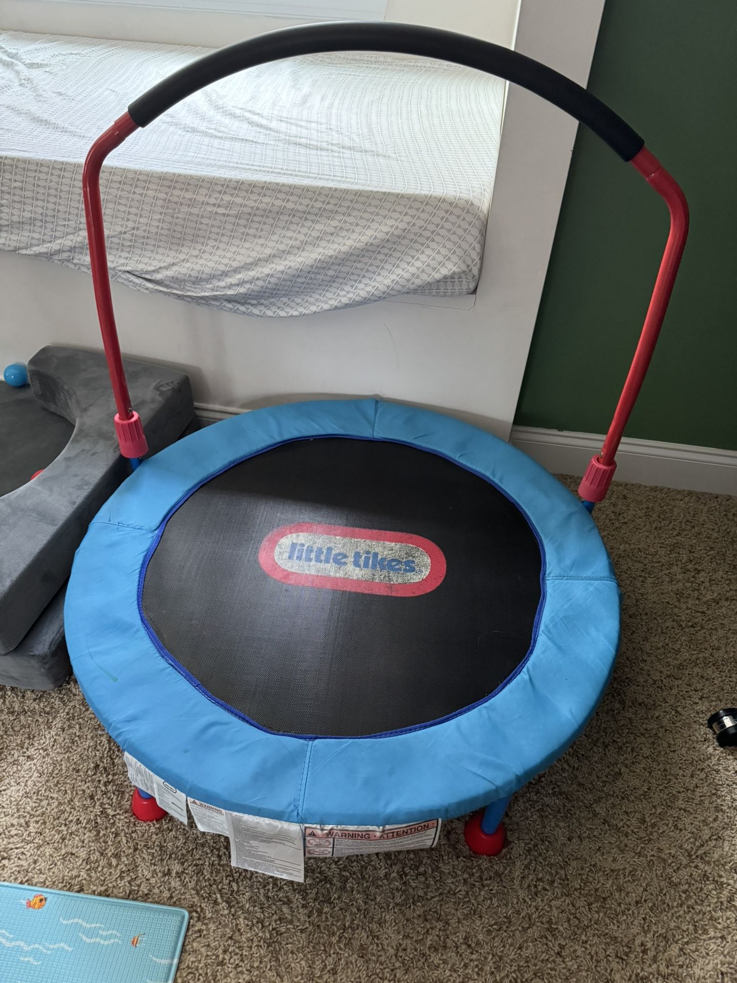 Little Tikes Trampoline 
